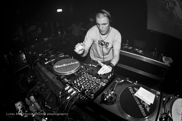 DJ Druid (UM014, photography by Lukas Broekhuis / DOING)